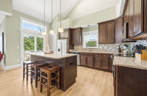 Corolla Light House | Barefoot Bungalow at Beacon Villas 4 Bedroom Townhouse