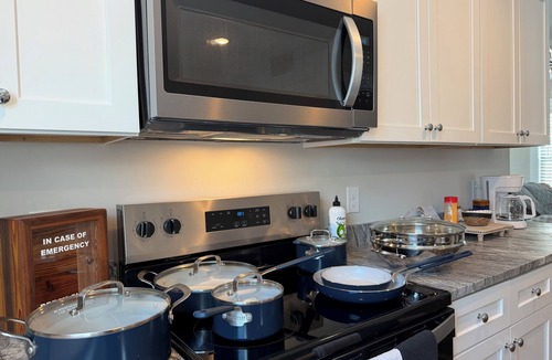 Boiling Spring Lakes House | Base Camp! Gateway to Southport, 35. min from ILM. Pets Ok, 25 min from Beach