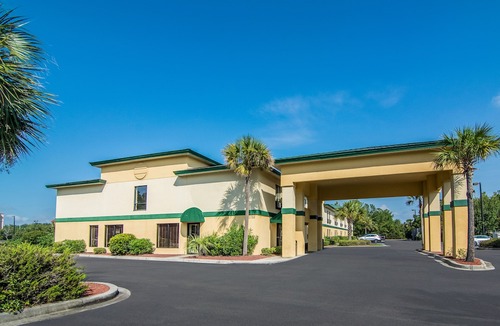 North Myrtle Beach Hotel | Baymont by Wyndham North Myrtle Beach