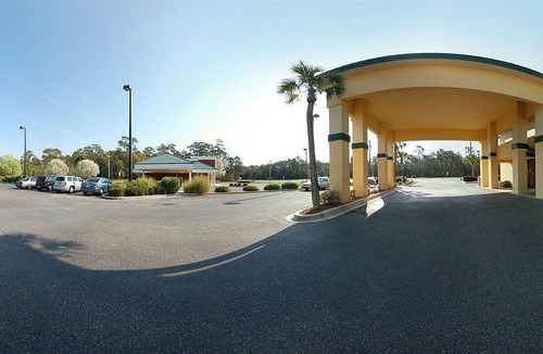North Myrtle Beach Hotel | Baymont by Wyndham North Myrtle Beach