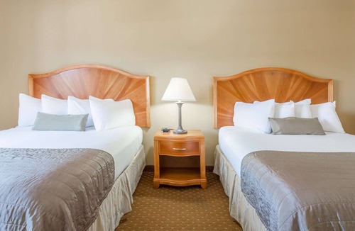 Asheville Hotel | Baymont by Wyndham Asheville/Biltmore Village