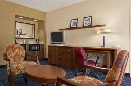 St. Andrews Hotel | Baymont by Wyndham Columbia Northwest