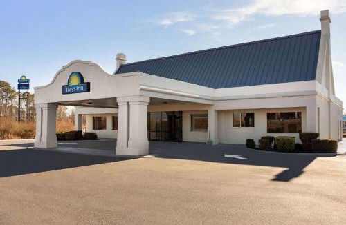 Emporia Hotel | Baymont by Wyndham Emporia VA