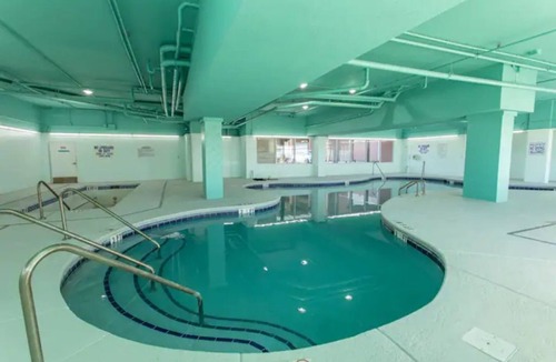 Crescent Beach Hotel | Beach paradise