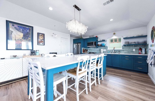 Cedar Lane House | Beachfront Bliss | 3BR, 2BA | Sleeps 8 | Sargent Beach