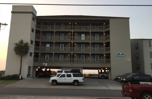 Garden City Condo | Beachfront Condo, ground parking, beach, Pool, 20 Ft to beach, 1mi to pier/dwtn