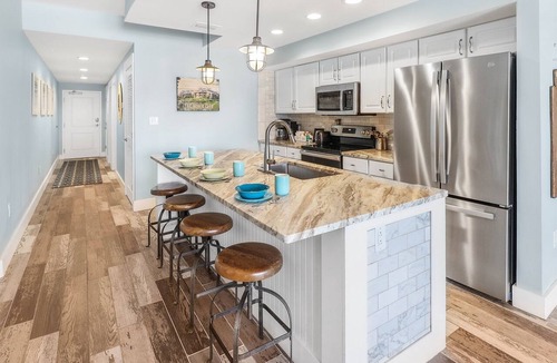Mexico Beach Condo | Beachfront Condo | Oversized Balcony & Sunsets