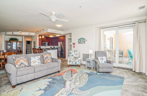 Sandbridge Condo | Beachfront condo with 2 oceanfront balconies, W/D, pool, & gym