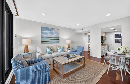 West Beach Village Condo | BEACHFRONT Kiawah Villa! 2BR Upscale, Modern! Great West Beach Location!