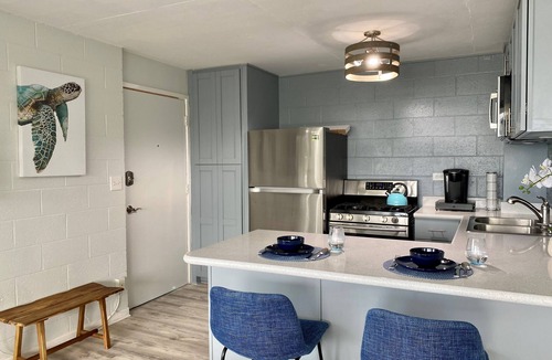 Hauula Apartment | Beachfront & Oceanviews - New Furnishings