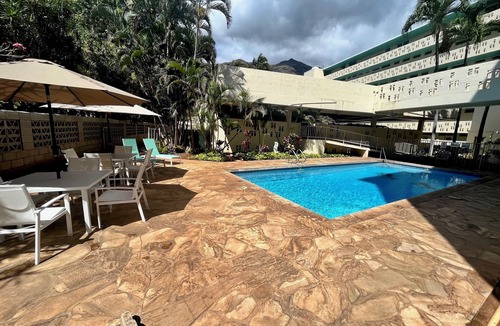 Makaha Condo | Beachfront surfers paradise, separate 1bdr, liv. room, and full sized kitchen!