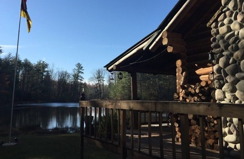 Mountain Rest Cabin | Bear Cabin at Empty Gnats Lake