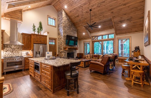 Banner Elk House | Bear Creek Cabin at Eagles Nest - Hot tub, pool table, fire pit!