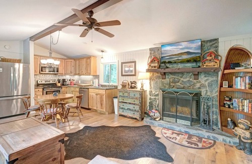 Mill Ridge House | Bear Haven-Mtn House, Pet Friendly, Pool, Tennis & Basketball, Fire-pit, Grill