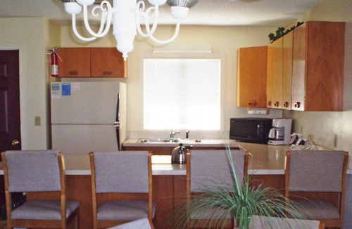 Sea Scape Apartment | Beautiful 2 bedroom unit at resort, sleeps 6