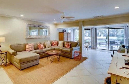 Palmetto Dunes Villa | Beautiful 2-Bdrm Villa w/ Full Kitchen & Private Patio w/ Lush Golf Views