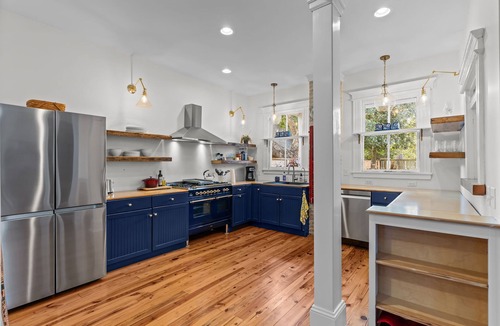 Wilmington Historic District House | Beautiful 3 Bed Historic Home in Downtown Wilmington, Private yard with firepit