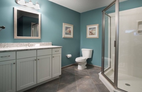 Palmetto Dunes House | Beautiful 3 BR, 3 bath Key West style villa on the waterfront