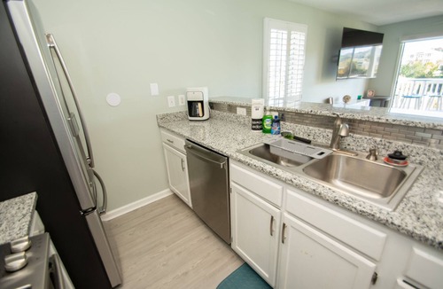 Carolina Yacht Landing Condo | Beautiful and spacious 3BR, 2BTH ground floor condo with great views