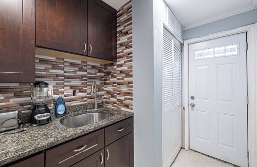 Anacostia Apartment | Beautiful APT with 3-Beds Near Downtown