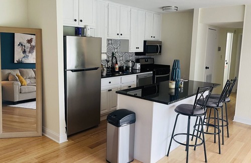 Leisure World Condo | Beautiful condo - Entire place (1bed/1bath)