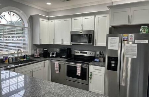 Central Myrtle Beach Apartment | Beautiful Condo on Golf Course