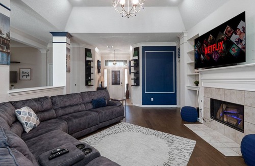 South Arlington House | Beautiful Gem next to AT&T Stadium & Rangers Stadium
