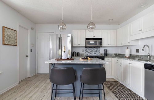 Mount Pleasant Apartment | Beautiful Home 5 min to Shem Creek | Gritz Carlton