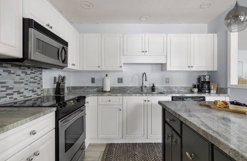 Mount Pleasant Apartment | Beautiful Home 5 min to Shem Creek | Gritz Carlton