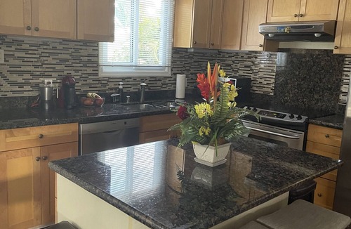 Ewa House | Beautiful House, Beaches , Surfing, Golf, WiFi