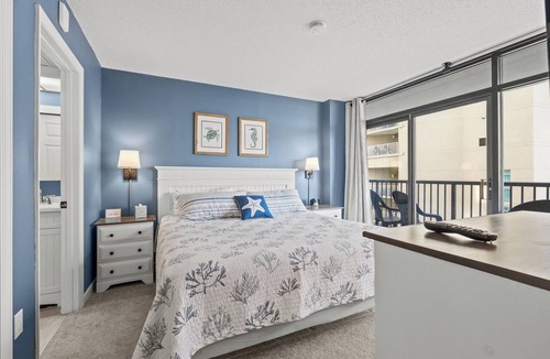 Myrtle Beach Condo | Beautiful ocean views from the balcony in this popular resort
