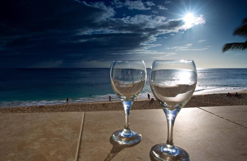 Makaha Condo | Beautiful Oceanfront Condo on West Side of Oahu. Spectacular Sunsets