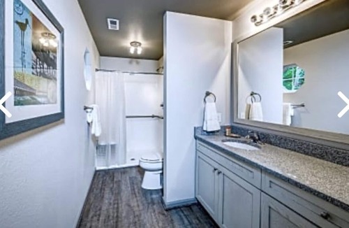 Sea Scape Resort | Beautiful resort at OBX, NC. Beach access, 3 bedrooms, 2 bath, 7/7-7/14.