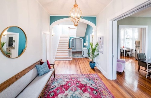 Daniels Hill House | Beautiful Victorian 6Br Home with Rec-room