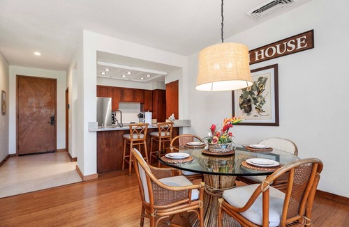 Waikoloa Condo | 🏖️Beautiful View | Concierge Included | Close to the Pool!