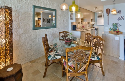 Maalaea Condo | Beautifully Upgraded, Beachfront, Ground Floor.Dream Vacation! #118