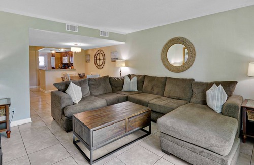 Hilton Head Island House | Beautifully Furnished w/ all the comforts of home! Just minutes to the beach