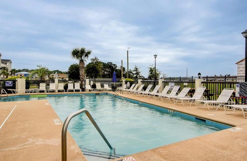 Carolina Yacht Landing Apartment | BeauView