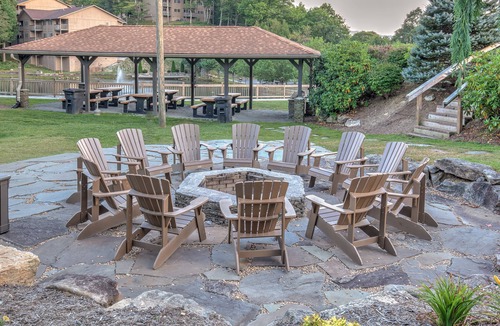 Banner Elk Villa | Beguiling Blue Ridge Village, 1 Bedroom Villa