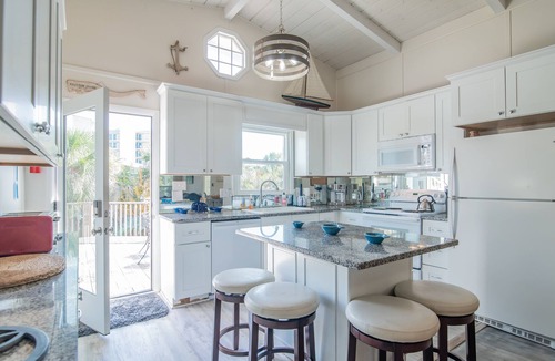 Litchfield by the Sea House | Bella Luna Private pool 7BR steps to beach