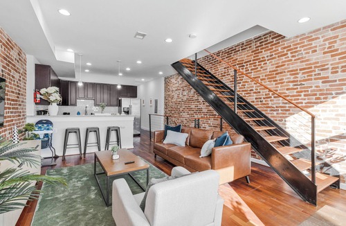 Bloomingdale Condo | "Bella Vista" Home for 12 Guests with Rooftop View over the Capitol