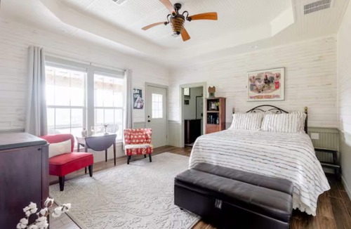 Wimberley Bed & Breakfast | BellaVida B&B and Retreat