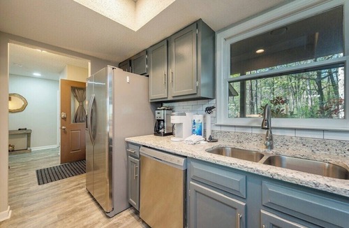Lake Lure Condo | Bent Creek 11 at Rumbling Bald