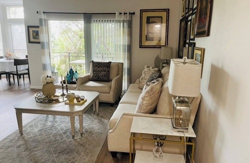 Shepherd Mountain Apartment | Best location in Austin! ! 1 min. Away from Pennybacker Bridge .