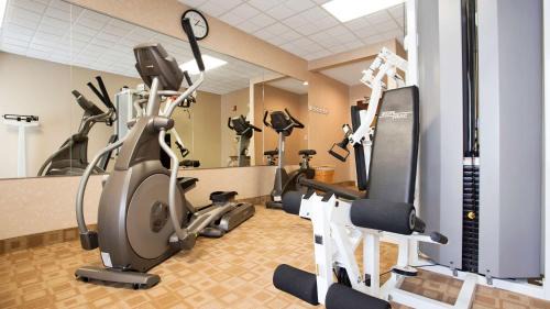 Southwest Raleigh Hotel | Best Western Plus Edison Inn