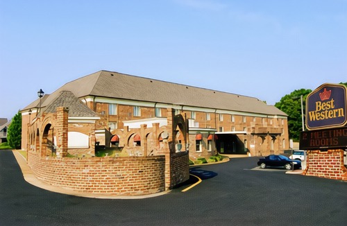 North Chesterfield Hotel | Best Western Plus Governor's Inn Richmond