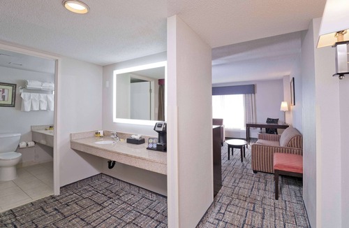 Downtown Baltimore Hotel | Best Western Plus Hotel & Conference Center