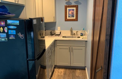 Waialua House | Big Blue Whale - Spacious "Tiny" Home with COLD A/C
