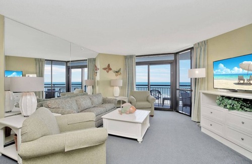 Myrtle Beach Condo | Big oceanfront 4 bedroom, 12th fl, large balcony