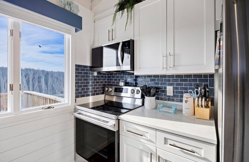 Southern Shores House | Blessed by the Sea: Steps to Beach, Pool, Hot Tub
